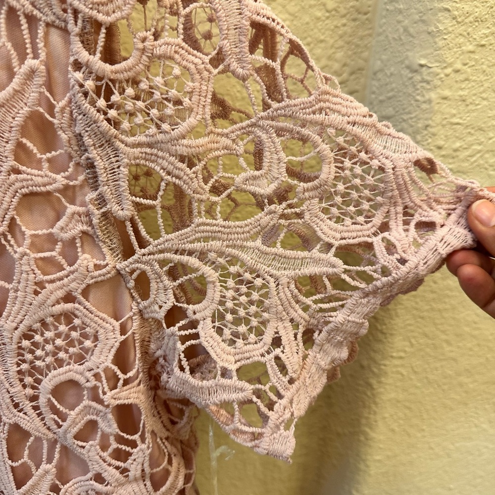 NWT Pink lace dress - Picture 3 of 5